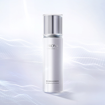 F66永乐靓白晶钻光透焕肤乳