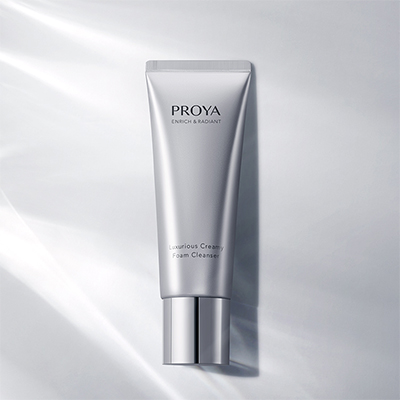 F66永乐臻妍焕采奢养洁颜霜